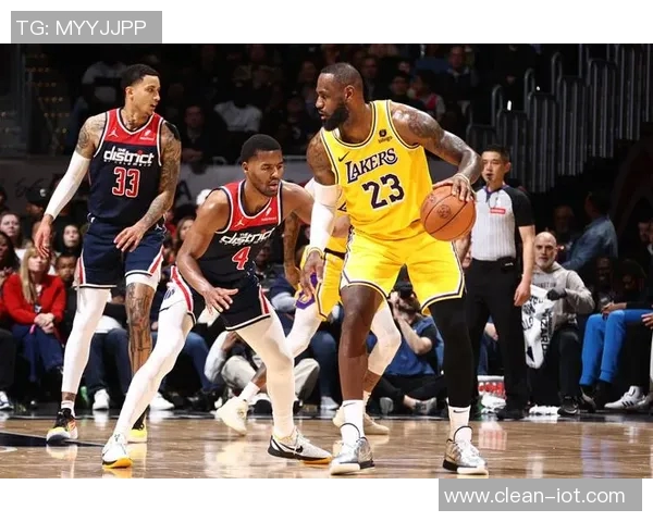 湖人球员合作默契，带队连胜飙升西部排名