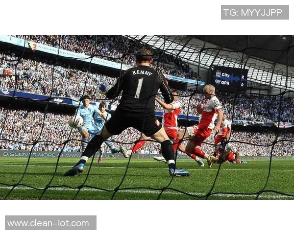 诺伊尔因重伤赛季报销拜仁紧急求助德赫亚救火守门员